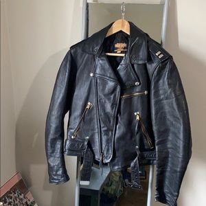 Allstate size 42 leather motorcycle jacket